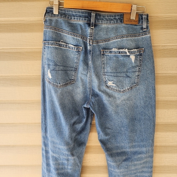 American Eagle mom distressed jeans size 6 - Picture 10 of 13